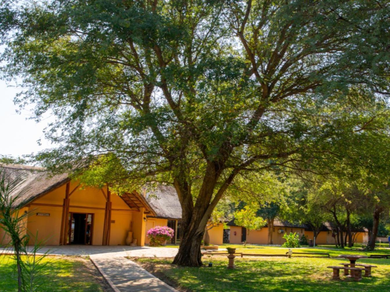 Kayova River Lodge Ndiyona Exterior photo